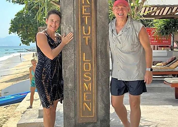 Ketut Losmen ホリデーパーク *
